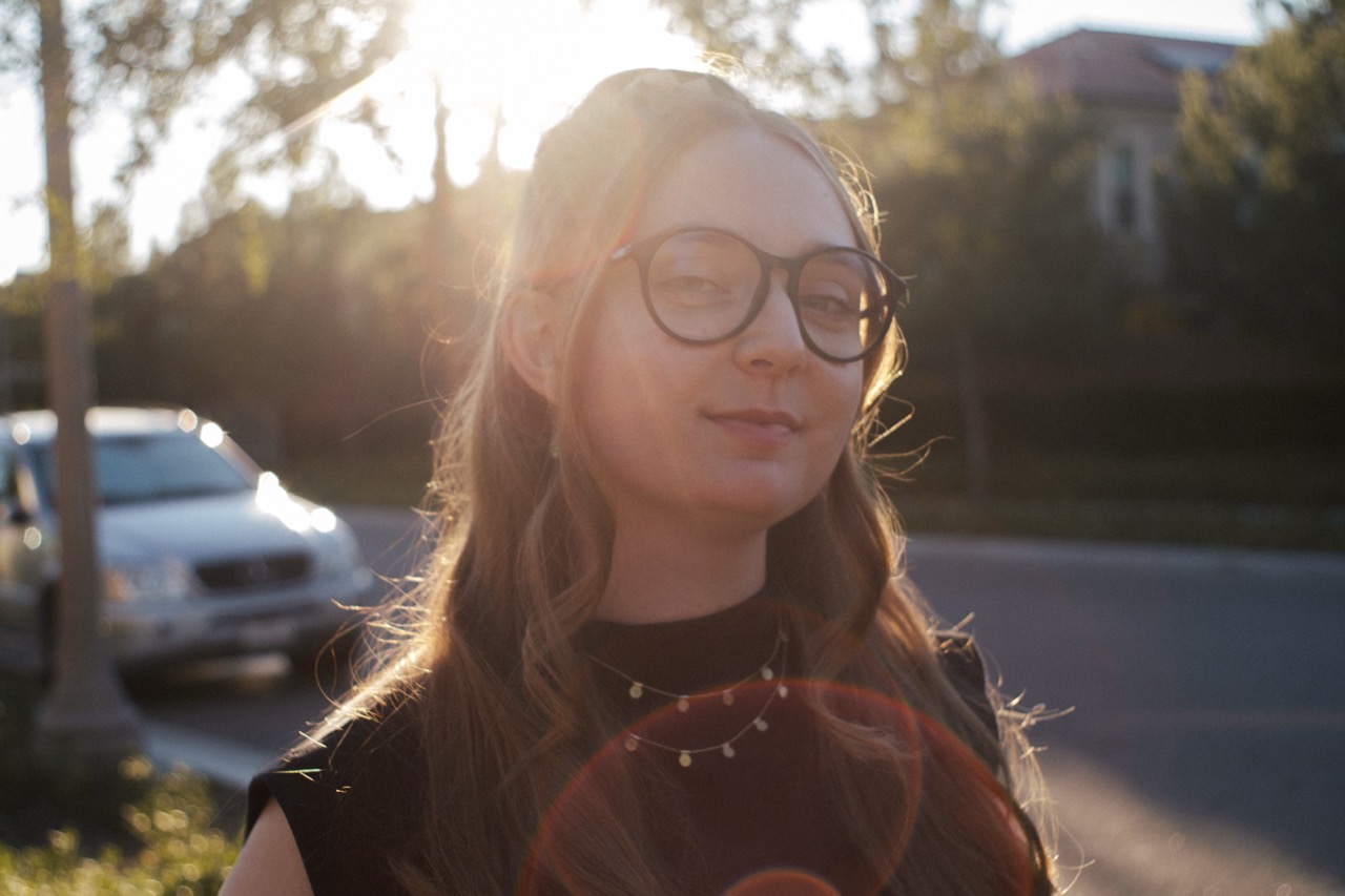 Alison Belle Bews photo