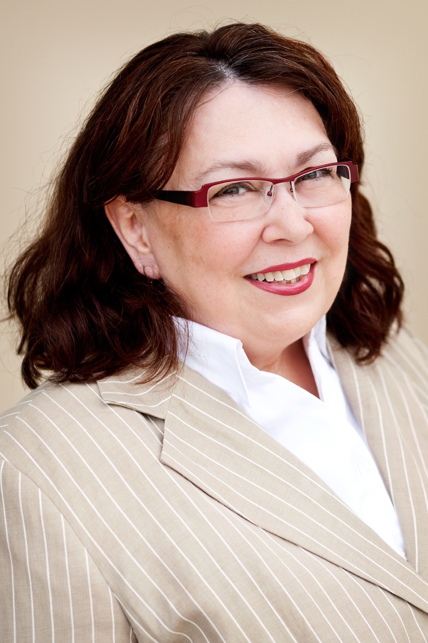 Beth Plutchak photo