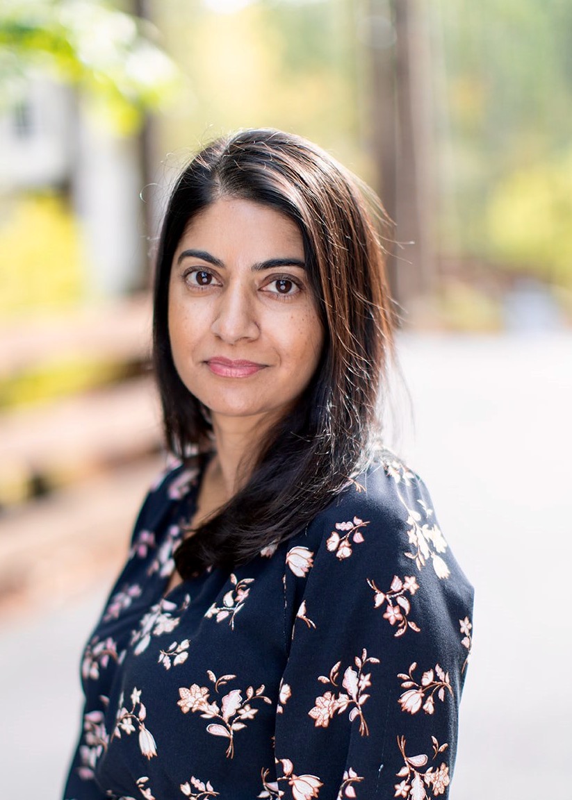 Maya Prasad photo
